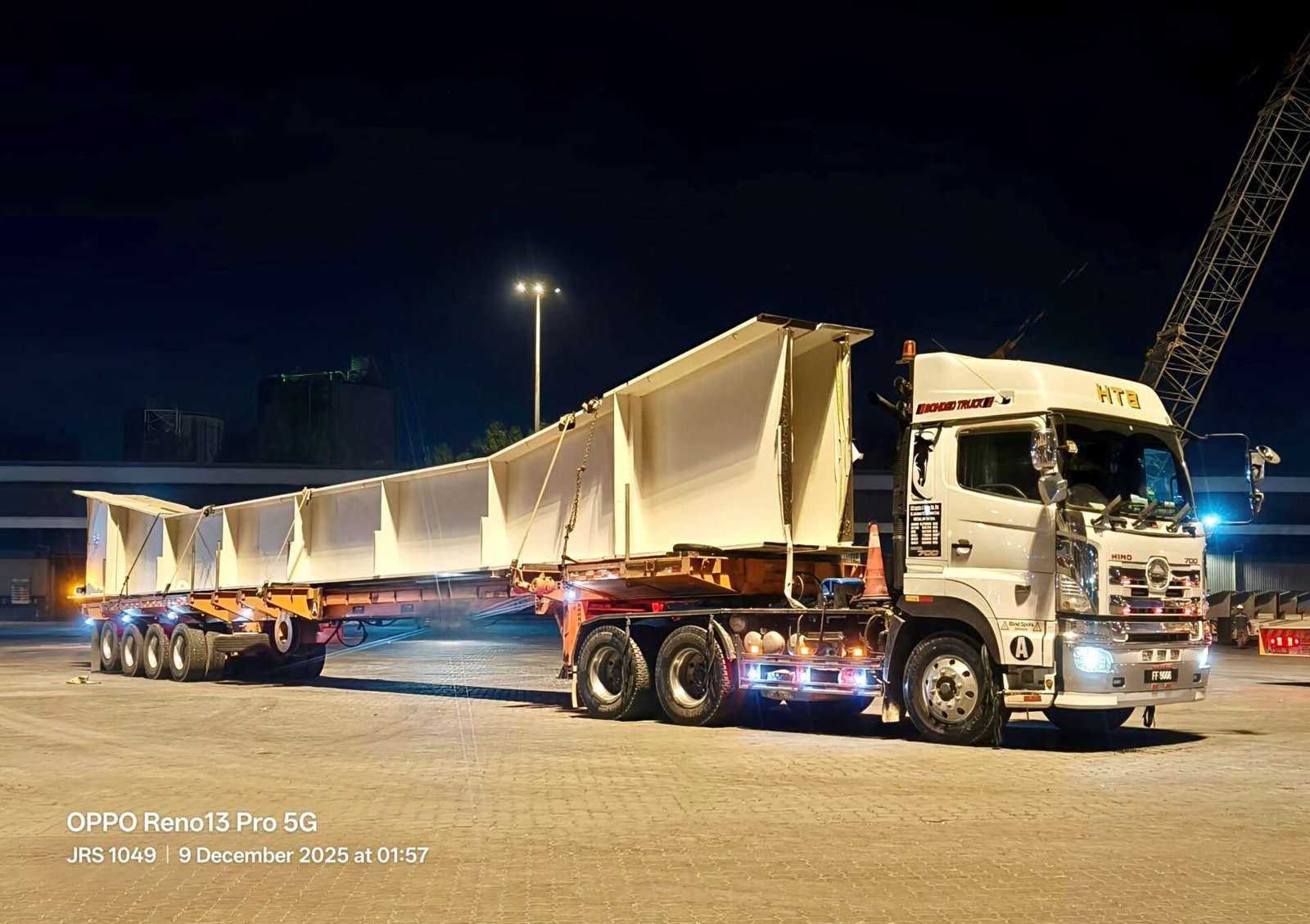 extendable lowbed trailer transport Malaysia